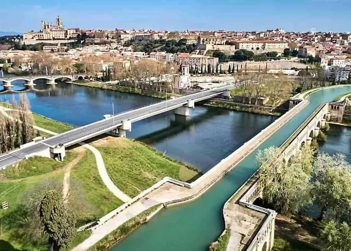 Arcole 6 Jolie T2 Beziers Centre Garage-Wifi -Tv Connectee-Clim
